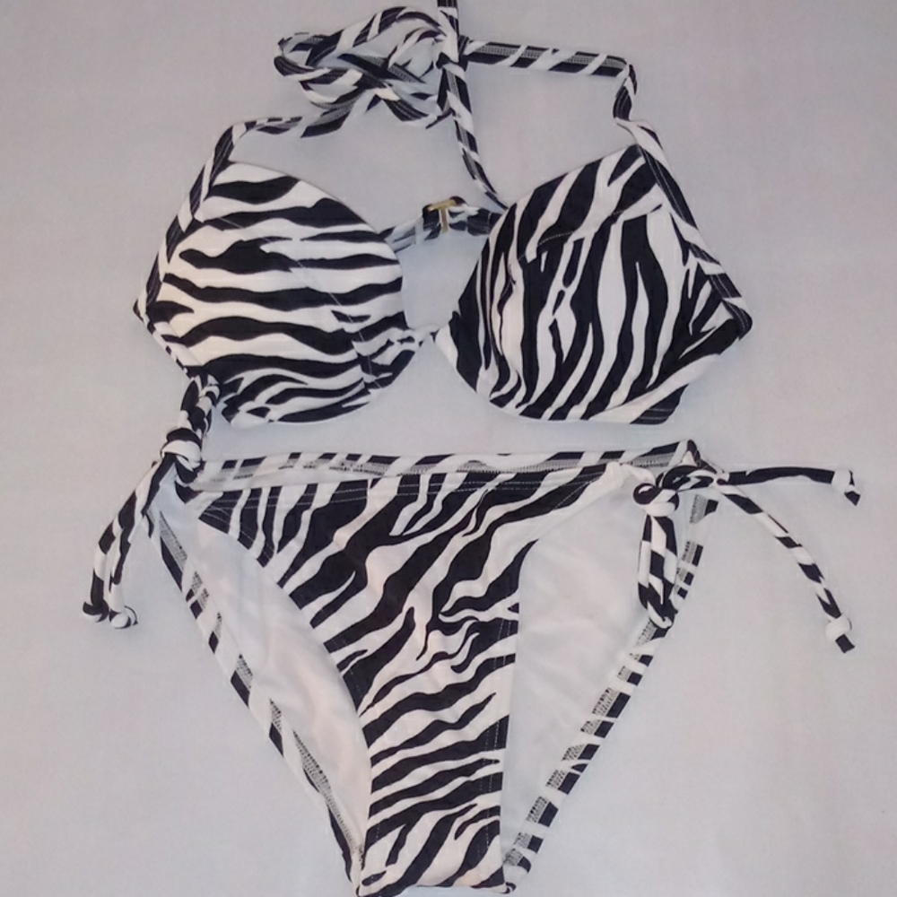 Victoria Secret 2 Piece Bikini-New
